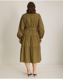 Atmos&Here Curvy - Aria Two Tiered Maxi Dress