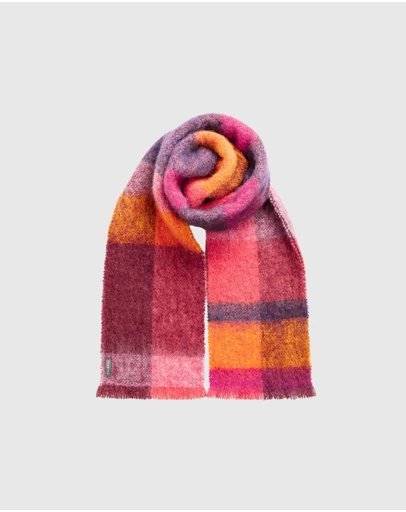 St Albans - Alpaca Scarf Sally