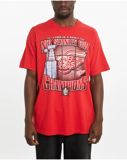 Vintage by The Real Deal - Pre Loved - Vintage 1998 NHL Detroit Red Wings Tee