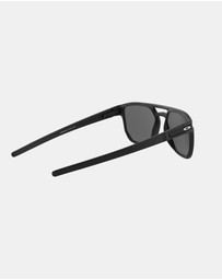 Oakley - Latch™ Beta