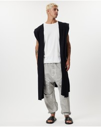 Surrounded By Ghosts - The Natrolite Hooded Rib Knit Sleeveless Cardigan