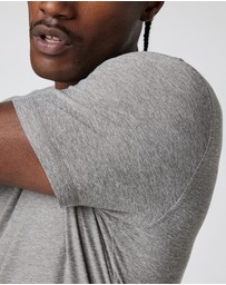 Vuori - Strato Tech Tee