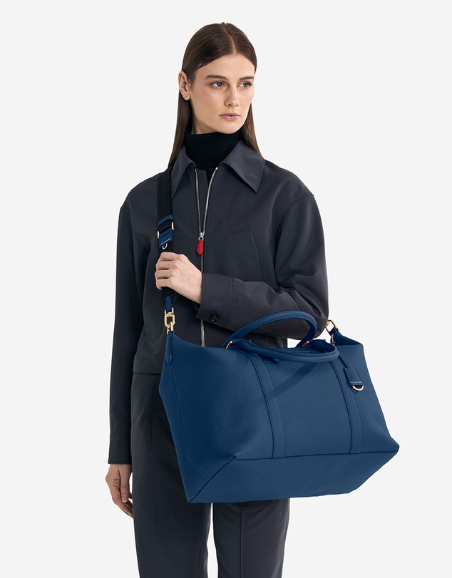 Maison De Sabre - The Weekender