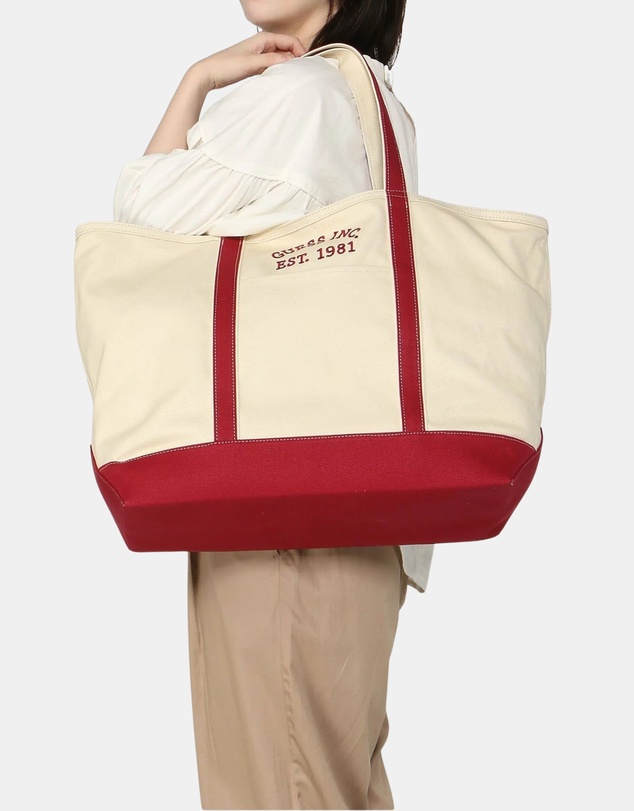 GUESS - Summerline Extra Large Tote Bag