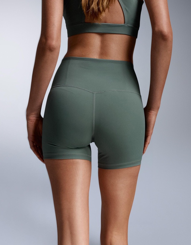 2XU - Feather Flex 5in Bike Shorts
