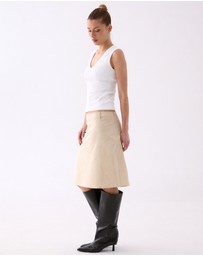 Style Addict - Arlette V Tank