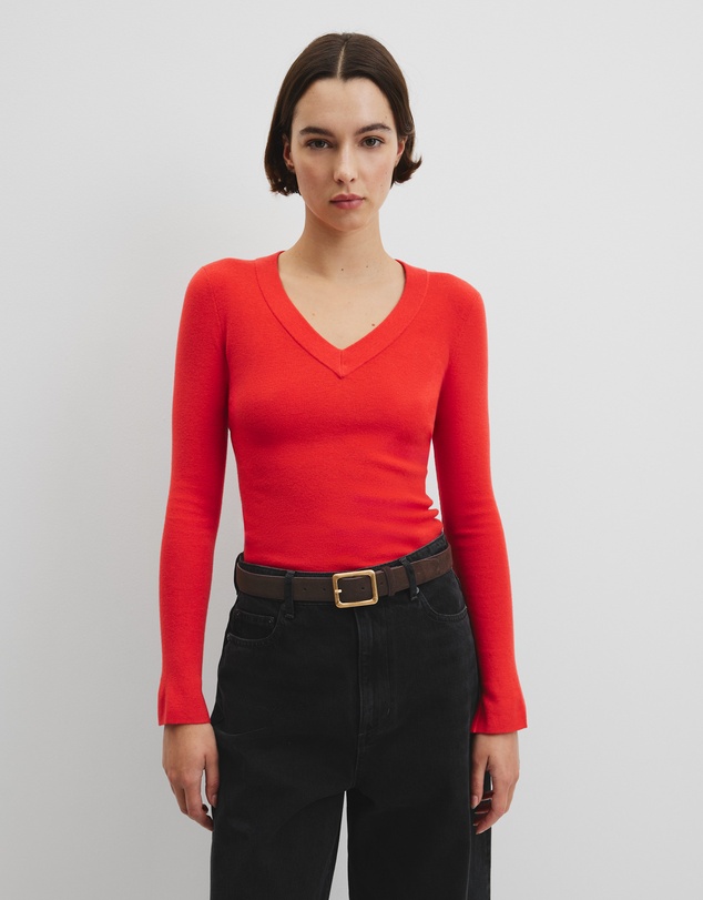 Country Road - Wool Silk V-neck Neck