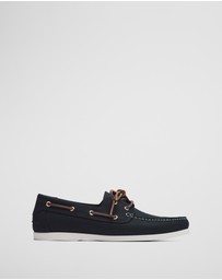 Country Road - Flynn Nubuck Leather Boat Shoe