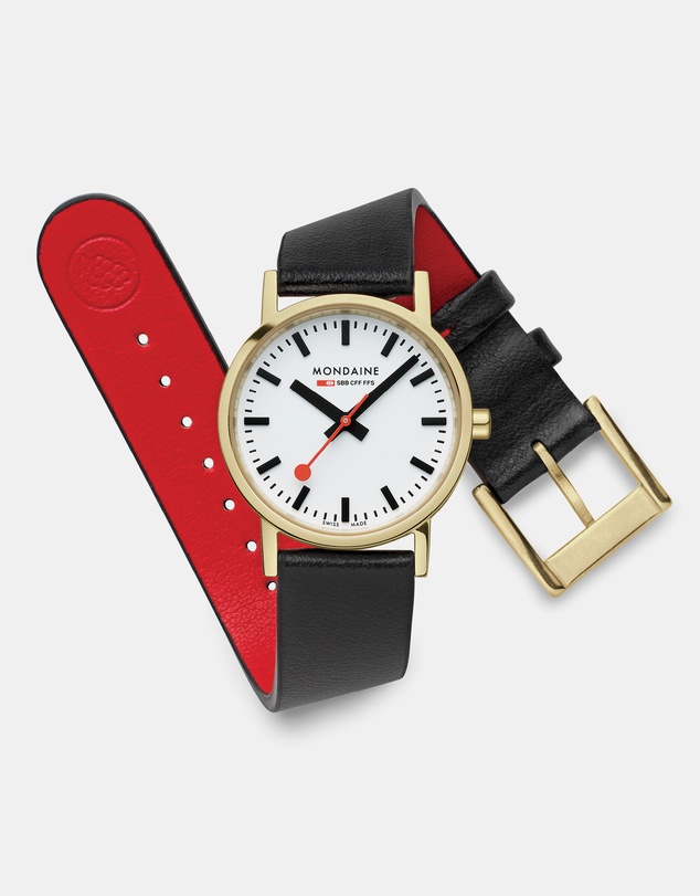 Mondaine - Mondaine Classic Vegan Grape Leather 30mm Watch