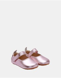 Old Soles - Glam Gab