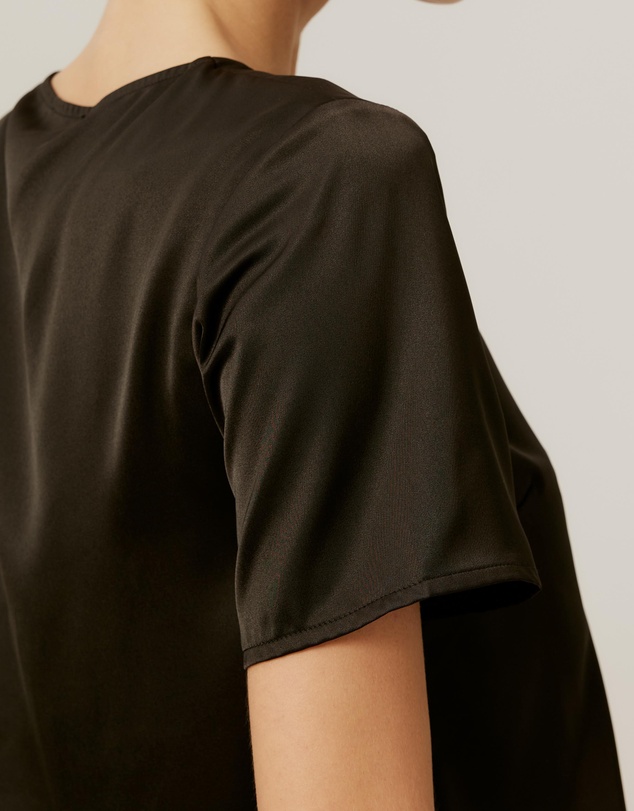 Tussah - SS Keyhole Top