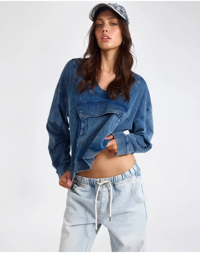 ONE TEASPOON - Retro Fade Panelled V Sweater - Washed Blue