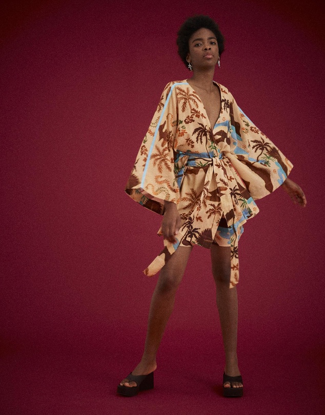 KINGA CSILLA - Island Souvenir Kimono