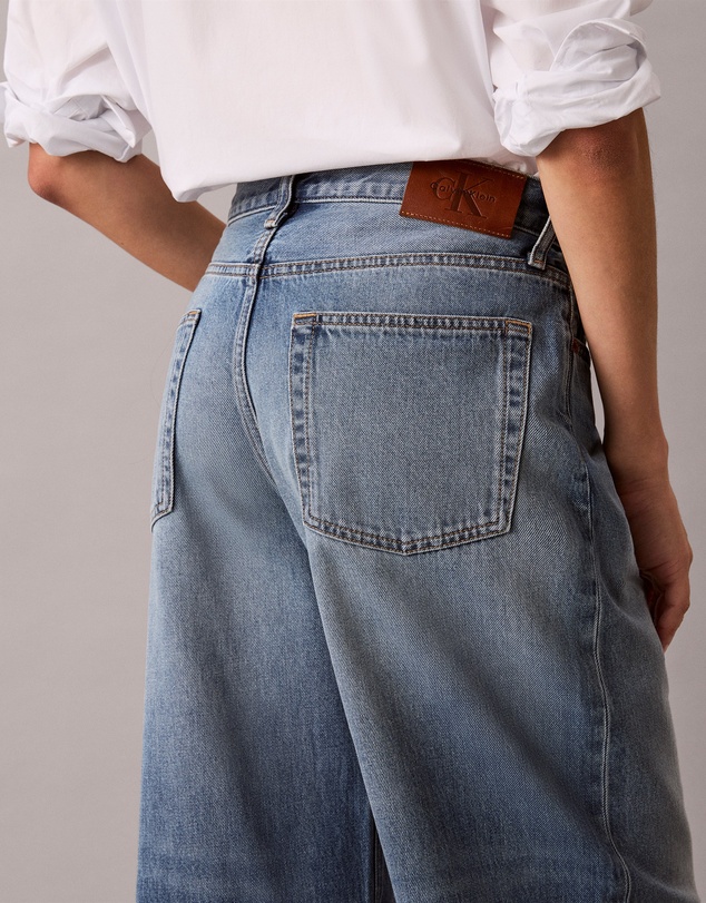 Calvin Klein Jeans - Low Rise Baggy Jeans