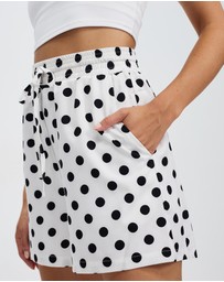 Honey and Beau - Unchain Shorts