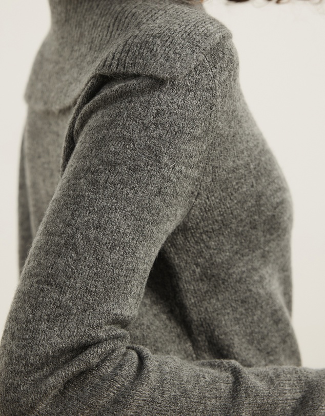 Atmos&Here - Kiera Knit Jumper with Wide Collar
