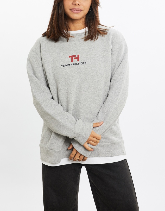 Vintage by The Real Deal - Pre Loved - Vintage Tommy Hilfiger Sweatshirt