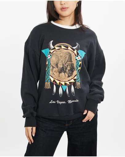 Vintage by The Real Deal - Pre Loved - Vintage 90s Las Vegas Nevada Wildlife Sweatshirt