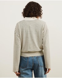 Atmos&Here - Averin Long Sleeve Fitted Waist Top