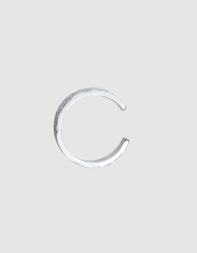 Kuzzoi - ICONIC EXCLUSIVE - Earrings Male Single Hammered 925 Sterling Silver