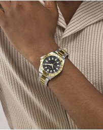 GUESS - GUESS Men's 2-Tone Analogue Watch
