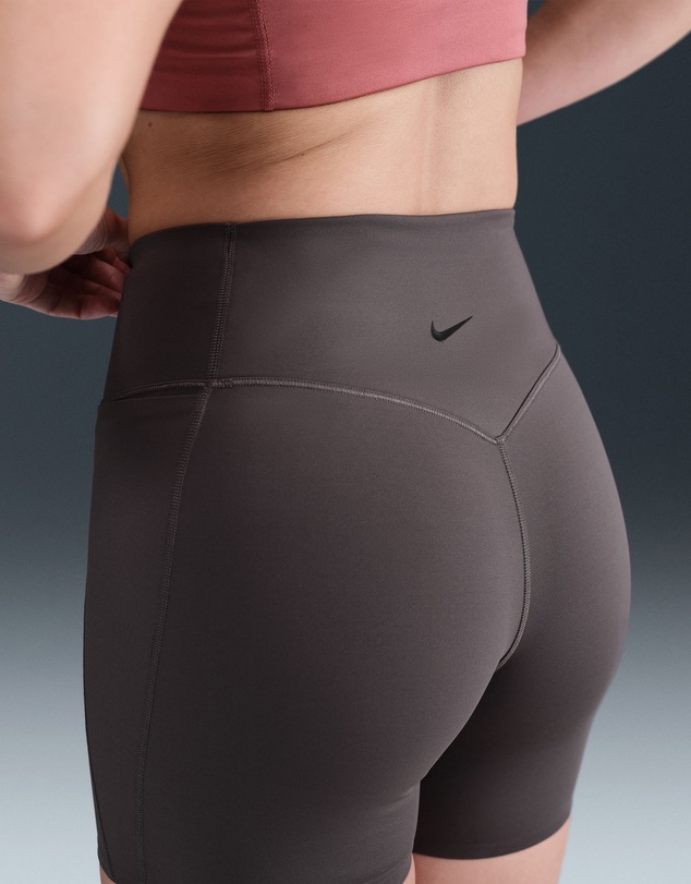 Nike - 5in Universa High-Waisted Biker Shorts