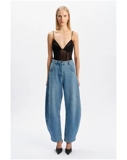 Bardot - 030 Barrel Leg Jean