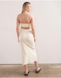 Dazie - Coco Ribbed Jersey Strapless Midi Dress