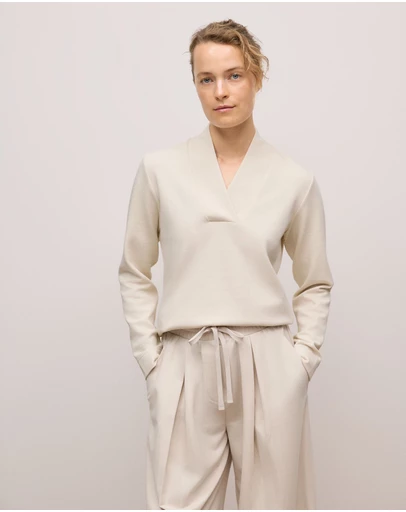 Trenery - Jacquard Shawl Neck Sweat in Stone