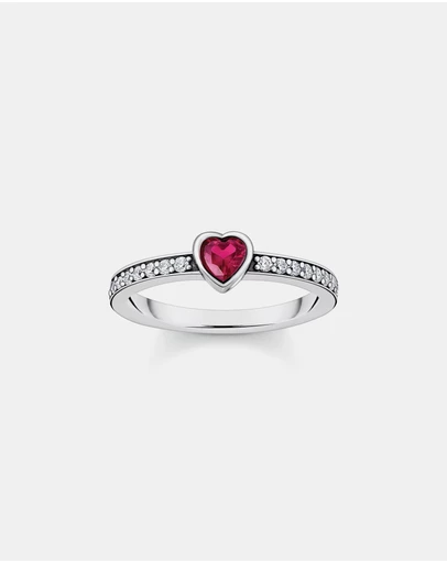 THOMAS SABO - Solitaire Ring with Red Heart-Shaped Stone