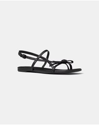 Kate Spade - Loop Smooth Leather Flat Sandals