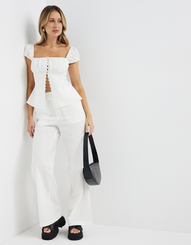 Dazie - San Antonio Linen Blend Fashion Top
