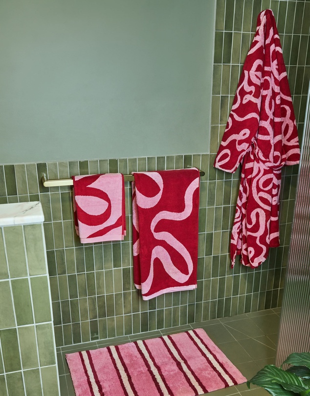 Mosey Me - Ribbon Bath Towel