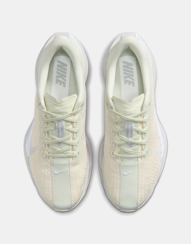 Nike - Pegasus Plus - Women's