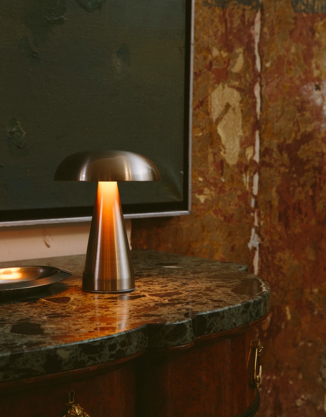 Dennis Did It - Portable Metal Touch Lamp Aluminium