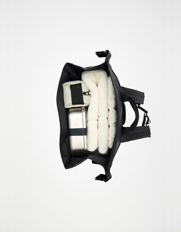 RAINS - Trail Mountaineer Rolltop Black