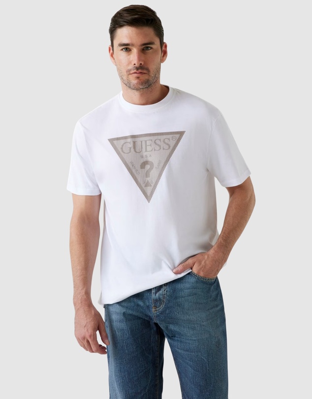 GUESS - Triangle Logo T-shirt
