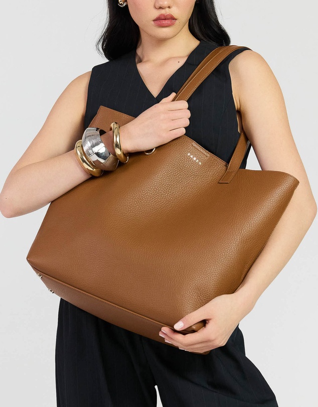 SABEN - Carter Leather Tote Tan + Tan Chain Print
