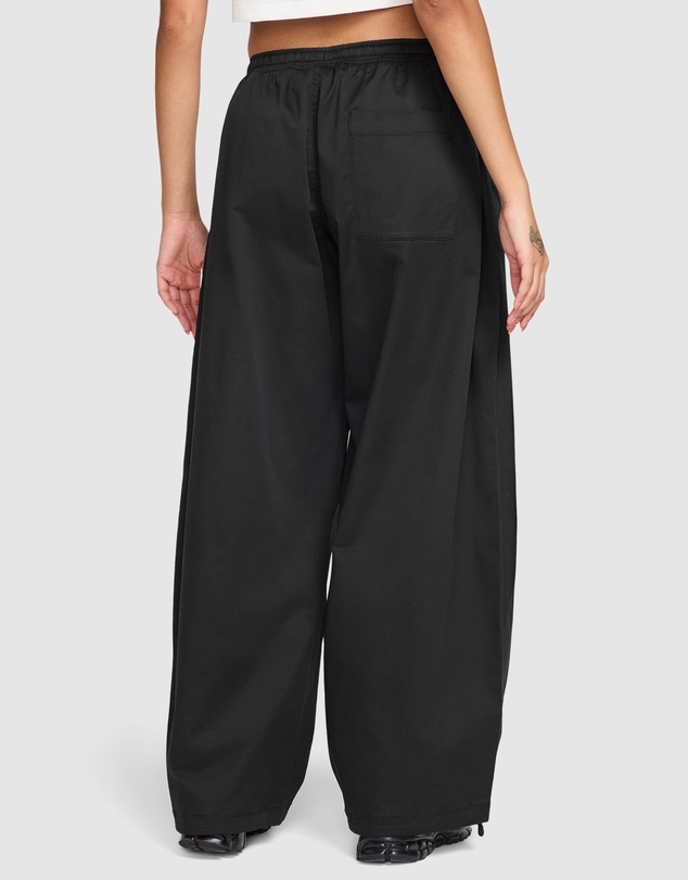 Nike - Street Utility Woven Oversized Pants