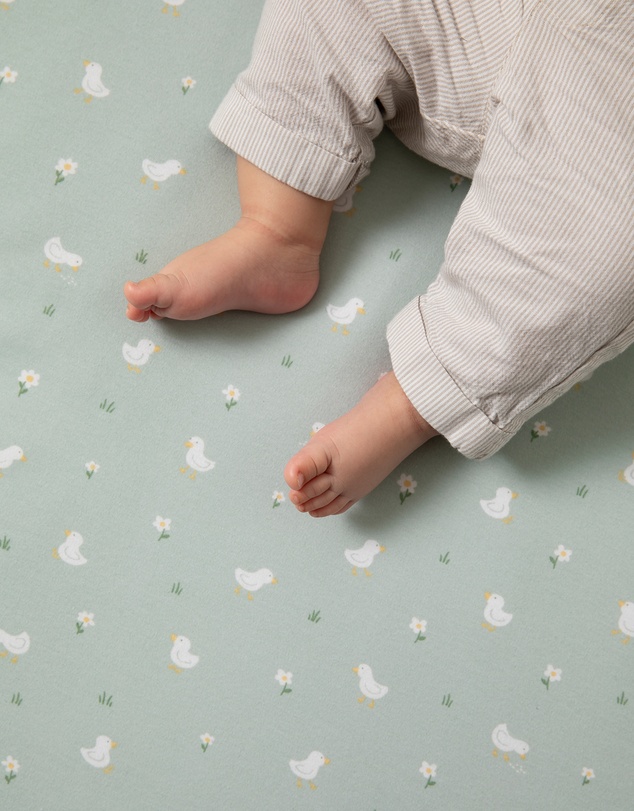 Living Textiles - 2 Pack Organic Bedside Sleeper Fitted Sheet - Goosey Goosey