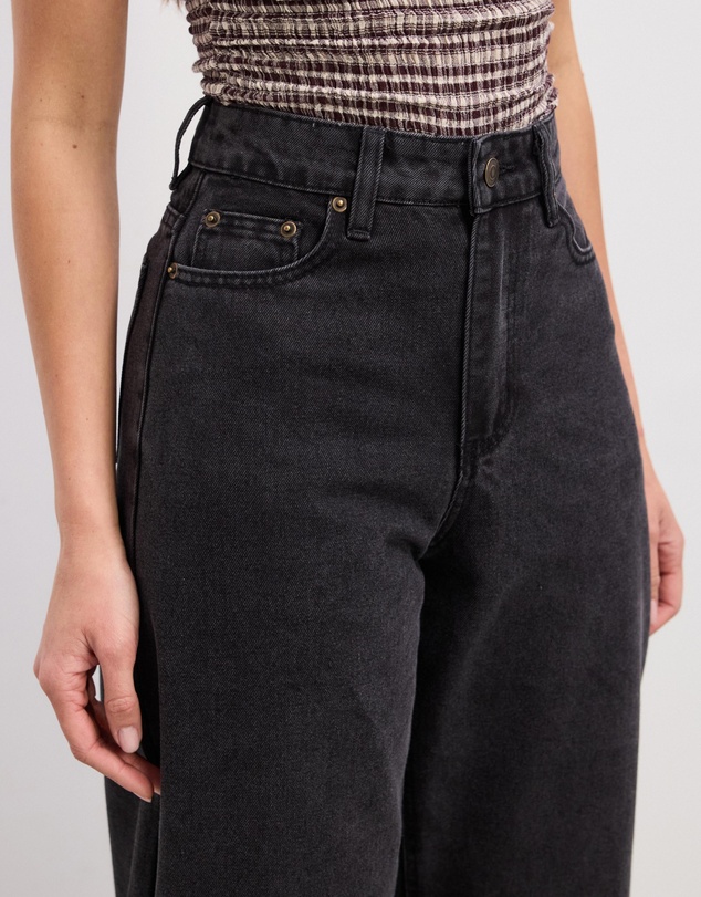 The Fated - Sylvia Barrel Jeans