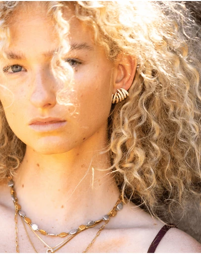 Chuchka - Zola Claw Earring Gold