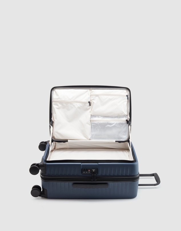 Nere - Venture Dual Open 66cm Suitcase
