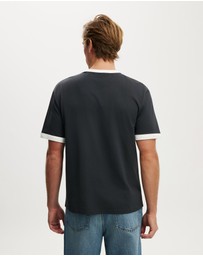 Cotton On - Everyday Fit Graphic T-Shirt