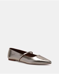 Miss Sofie - Meed Flats