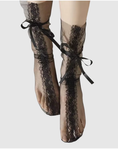 High Heel Jungle - Lace Wrap Tulle Socks