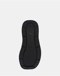 Steve Madden - Spanky-P Black Sandals
