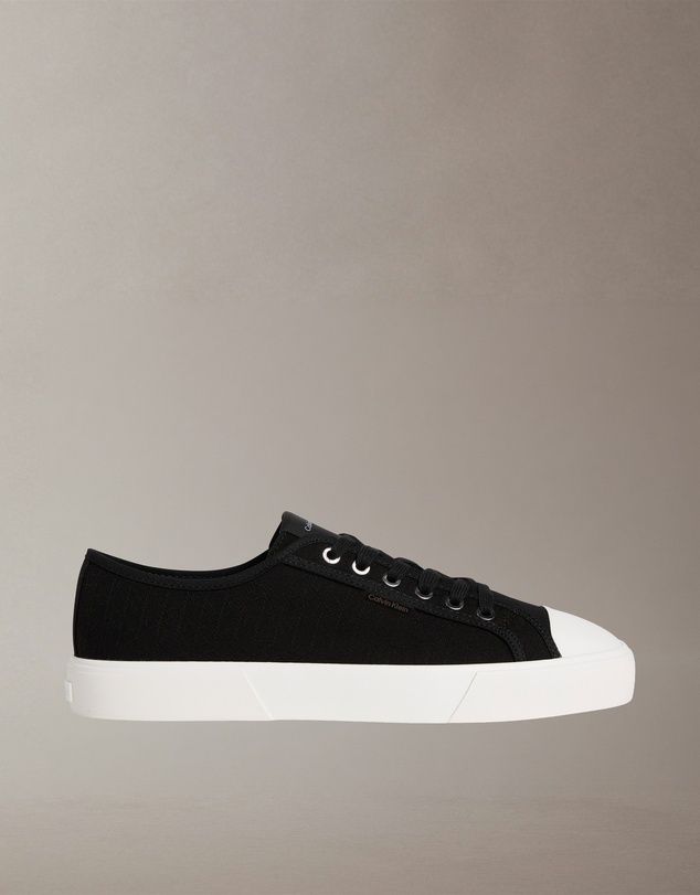 Calvin Klein - Canvas Lace Up Sneaker
