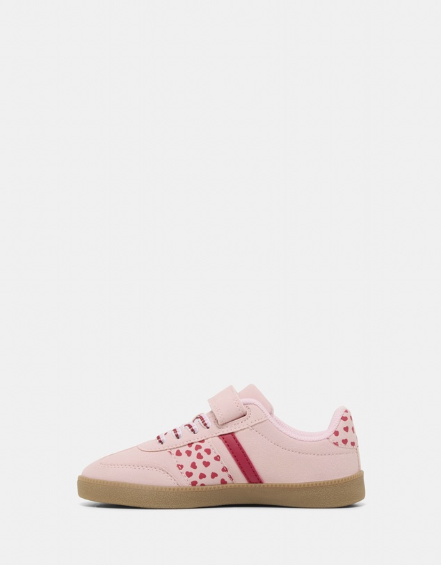 Kicks - Kennedy