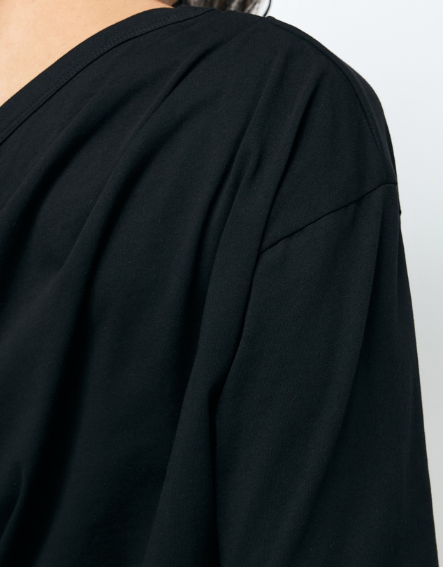 AERE - Caia Off Shoulder Long Sleeve T-Shirt